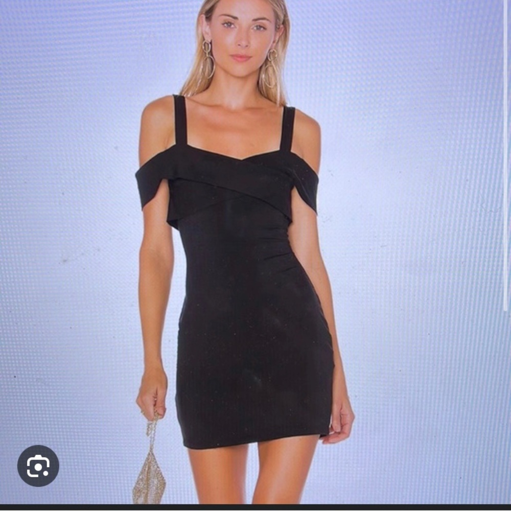 Revolve By the way evie cold shoulder dress in black, size S